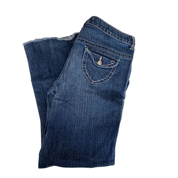 Old Navy Girls Size 16 Plus Jeans Embellished pocket raw hem Flap Back Pockets - Picture 8 of 8